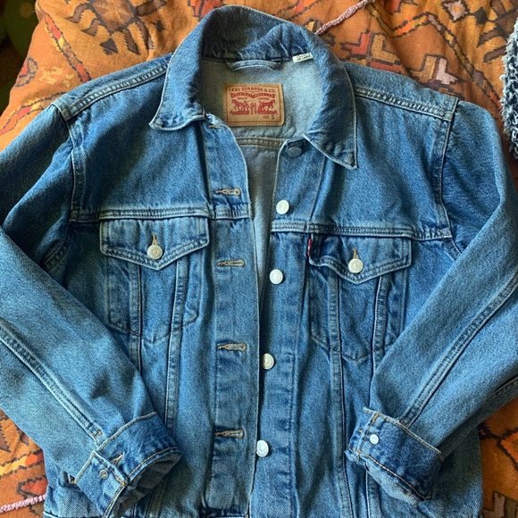 Levi’s denim jacket - Picture 3 of 3